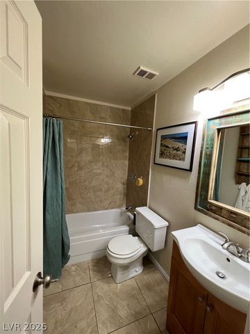 2752 Lodestone Drive, Las Vegas, NV 89117