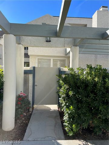 2752 Lodestone Drive, Las Vegas, NV 89117