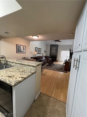 2752 Lodestone Drive, Las Vegas, NV 89117