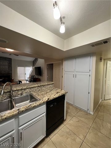 2752 Lodestone Drive, Las Vegas, NV 89117