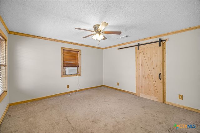 60 Ewing Road, Goliad, TX 77963