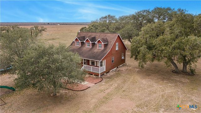 60 Ewing Road, Goliad, TX 77963