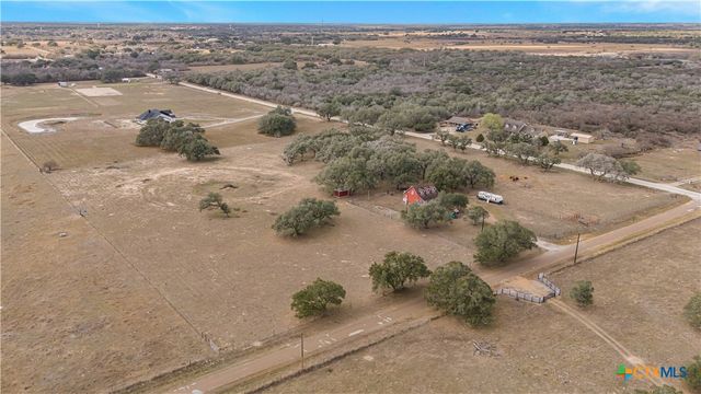 60 Ewing Road, Goliad, TX 77963