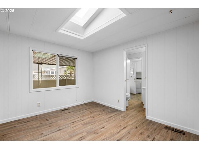 100 Sw 195TH Ave 199, Beaverton, OR 97006