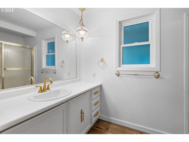 100 Sw 195TH Ave 199, Beaverton, OR 97006