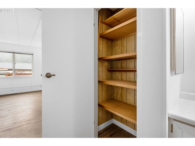 100 Sw 195TH Ave 199, Beaverton, OR 97006