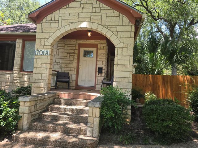 1701 Forest TRL A, Austin, TX 78703
