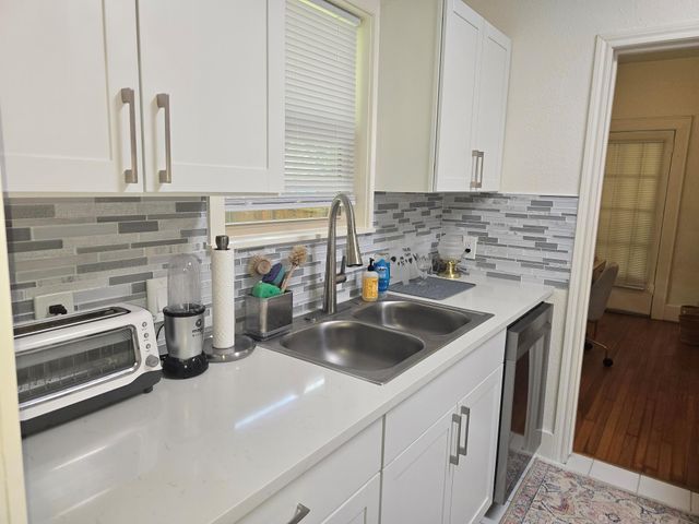 1701 Forest TRL A, Austin, TX 78703