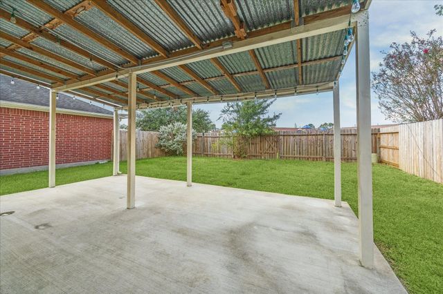 11902 Oakner Drive, Tomball, TX 77377