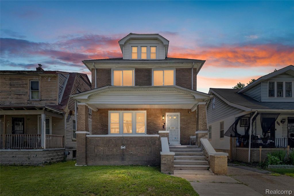 7738 Wykes Street, Detroit, MI 48210