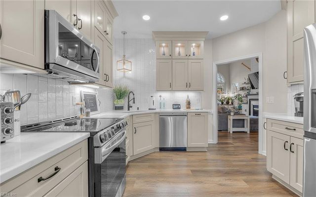 2928 Einstein DR, Virginia Beach, VA 23456