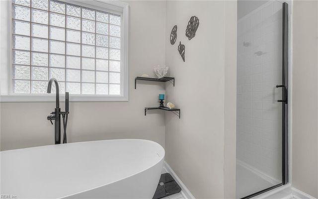 2928 Einstein DR, Virginia Beach, VA 23456