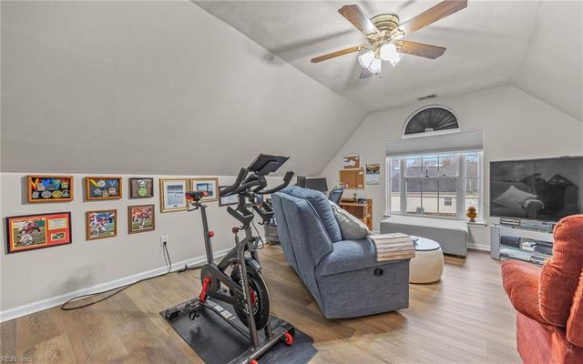 2928 Einstein DR, Virginia Beach, VA 23456