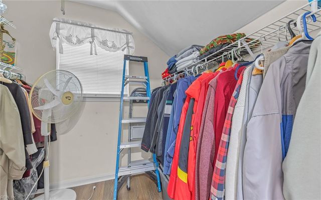 2928 Einstein DR, Virginia Beach, VA 23456