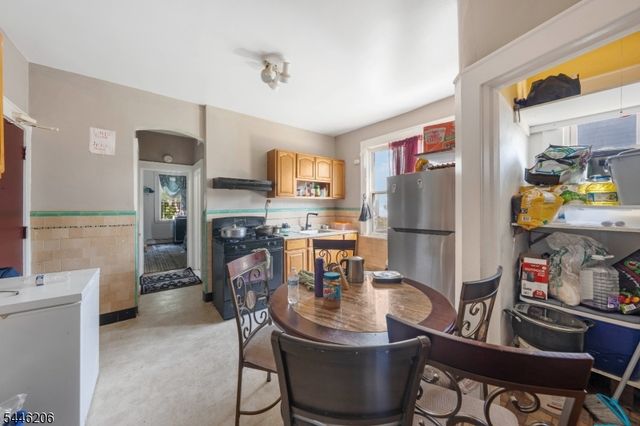 77 40Th St, Irvington Twp., NJ 07111
