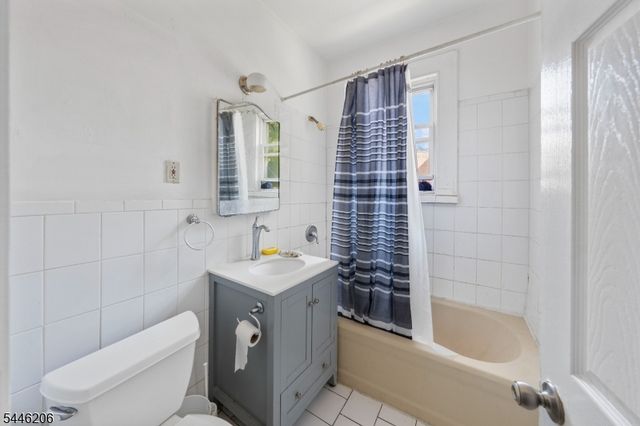 77 40Th St, Irvington Twp., NJ 07111