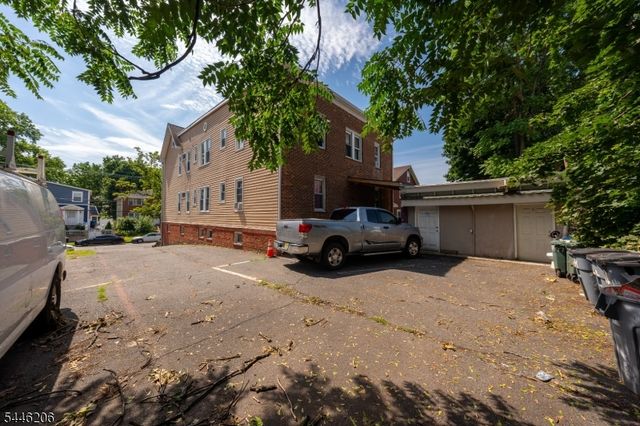 77 40Th St, Irvington Twp., NJ 07111