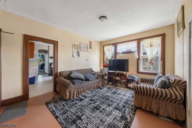 77 40Th St, Irvington Twp., NJ 07111