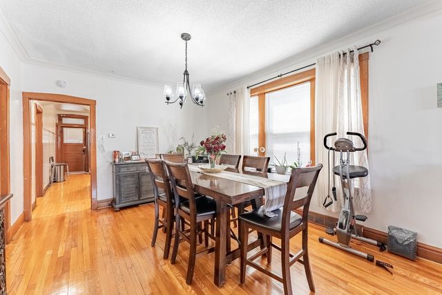 1909 Harvey Avenue, Berwyn, IL 60402