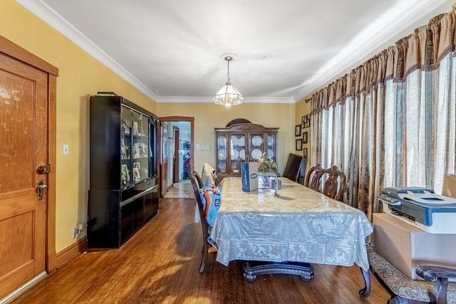1909 Harvey Avenue, Berwyn, IL 60402