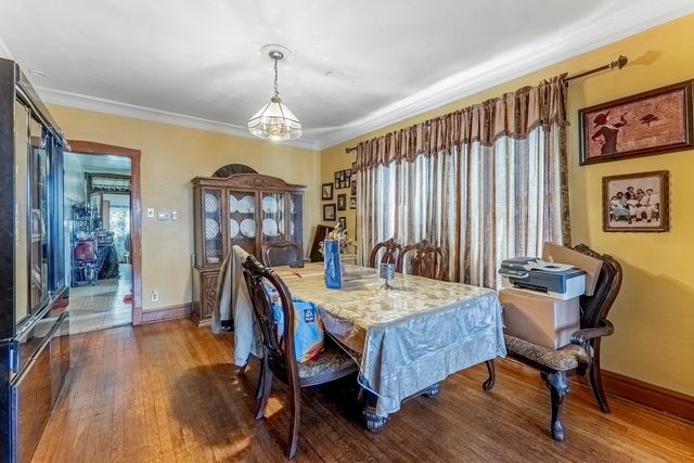 1909 Harvey Avenue, Berwyn, IL 60402