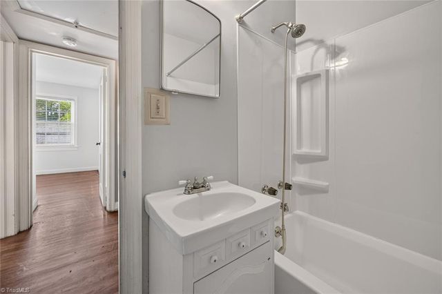 1205 Quail Drive, Greensboro, NC 27408