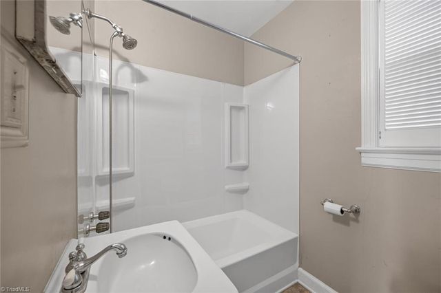 1205 Quail Drive, Greensboro, NC 27408
