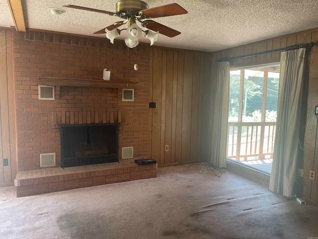 713 Newcomb Drive, Benton, AR 72015