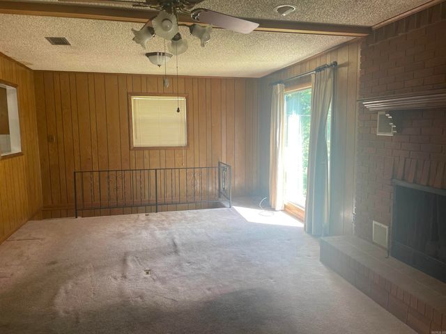 713 Newcomb Drive, Benton, AR 72015