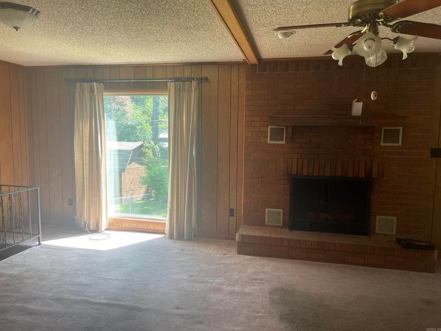 713 Newcomb Drive, Benton, AR 72015