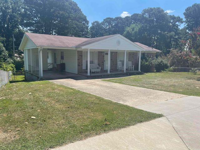 713 Newcomb Drive, Benton, AR 72015