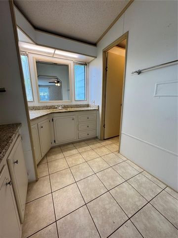 25100 PINE HILL, Leesburg, FL 34748