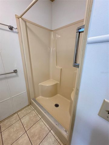 25100 PINE HILL, Leesburg, FL 34748