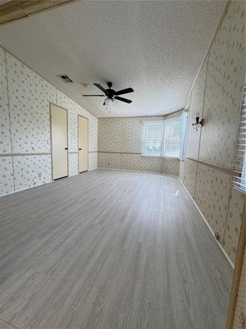 25100 PINE HILL, Leesburg, FL 34748