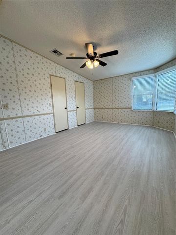 25100 PINE HILL, Leesburg, FL 34748