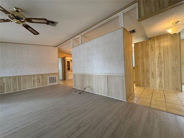 25100 PINE HILL, Leesburg, FL 34748