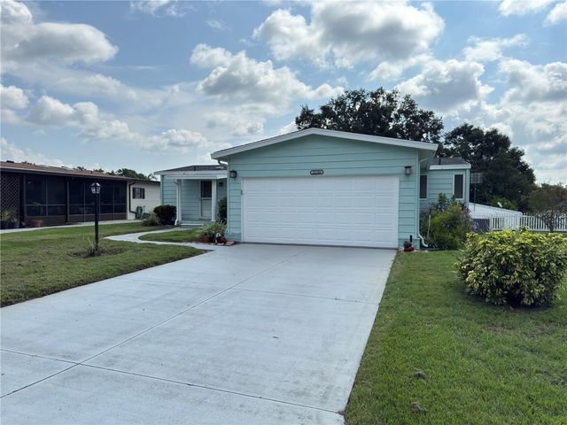 25100 PINE HILL, Leesburg, FL 34748