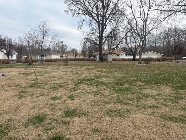 804 E Clark Street, West Frankfort, IL 62896