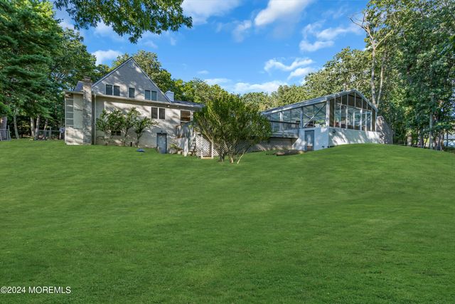 222 Bartley Road, Jackson, NJ 08527