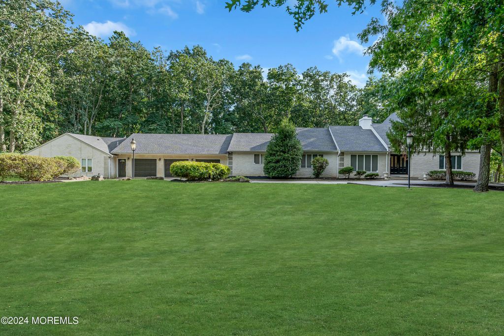 222 Bartley Road, Jackson, NJ 08527