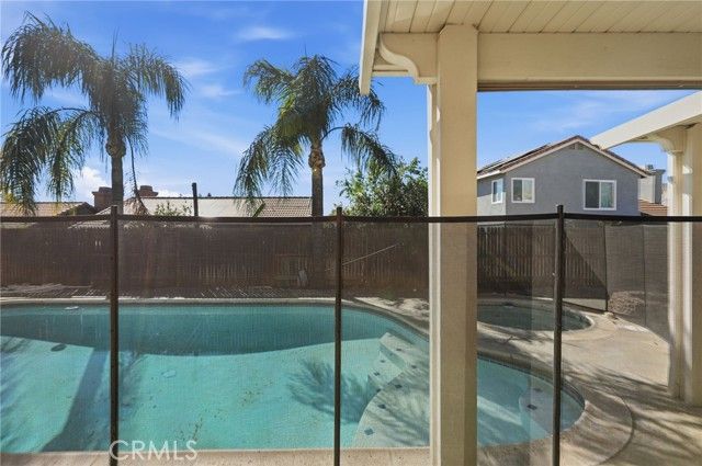 1677 Mesquite, Beaumont, CA 92223