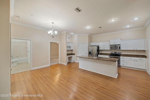 7980 Southern Pines Drive, Brooksville, FL 34601