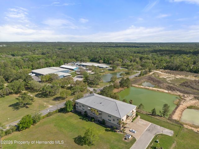 7980 Southern Pines Drive, Brooksville, FL 34601