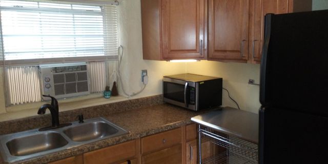 1508 Edith Boulevard NE, Albuquerque, NM 87102