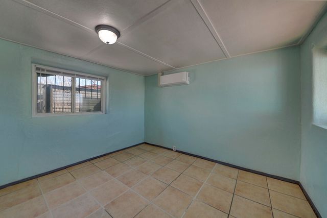 1508 Edith Boulevard NE, Albuquerque, NM 87102