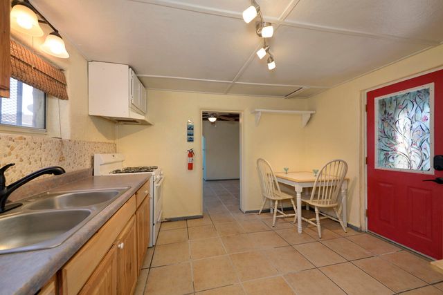 1508 Edith Boulevard NE, Albuquerque, NM 87102