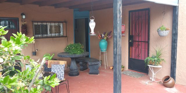 1508 Edith Boulevard NE, Albuquerque, NM 87102