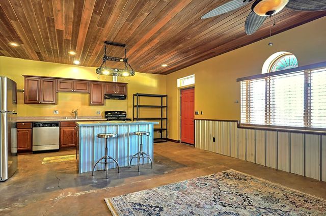 1508 Edith Boulevard NE, Albuquerque, NM 87102