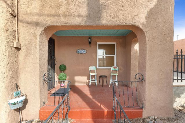 1508 Edith Boulevard NE, Albuquerque, NM 87102