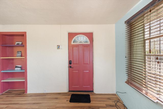 1508 Edith Boulevard NE, Albuquerque, NM 87102